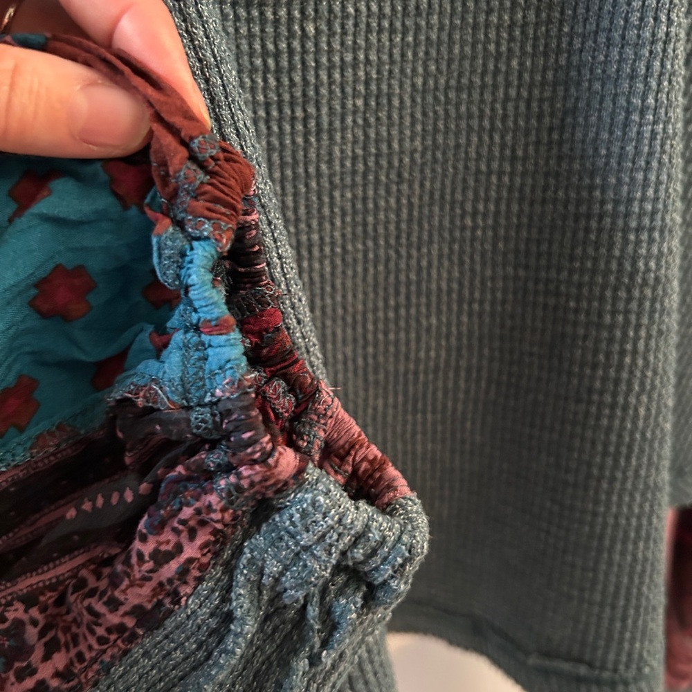 EUC We The Free Teal Blossom Thermal Top - Picture 3 of 9